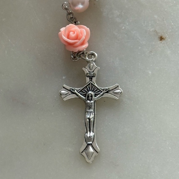 NEW Pink Roses + Beads Rosary - Picture 2 of 6